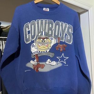 1996 VINTAGE Tasmanian devil cowboys sweater.